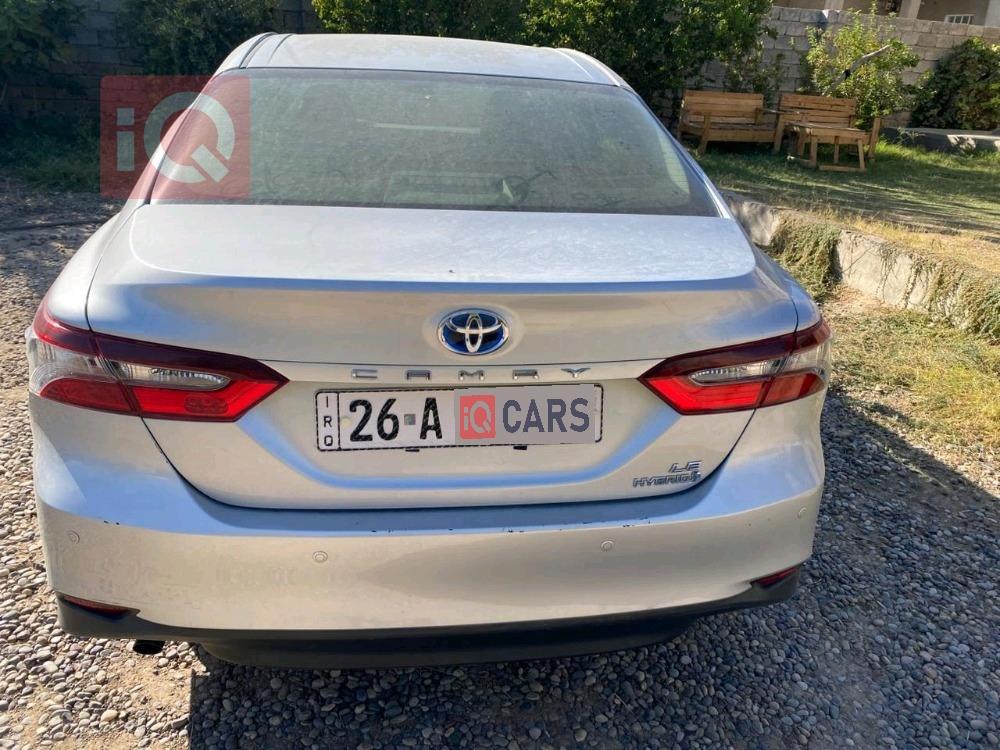 تۆیۆتا کامری